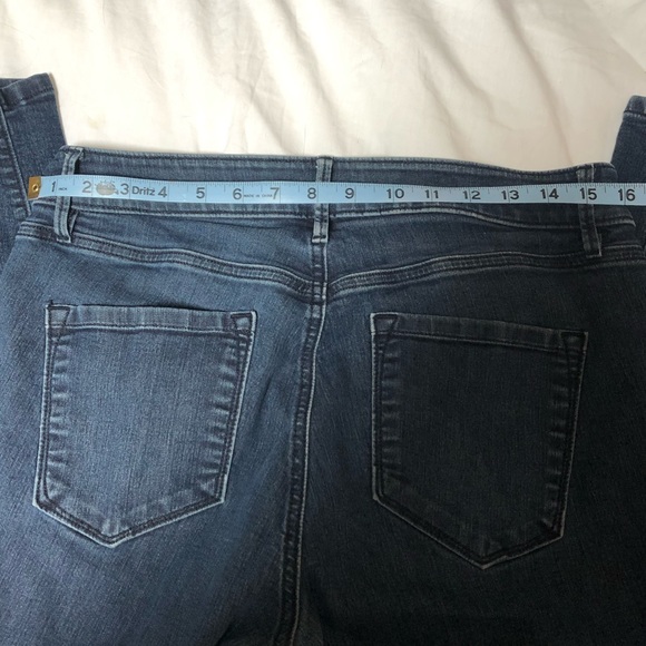 Loft Dark Wash Curvy Straight Jeans Mid Rise EUC - Picture 5 of 10